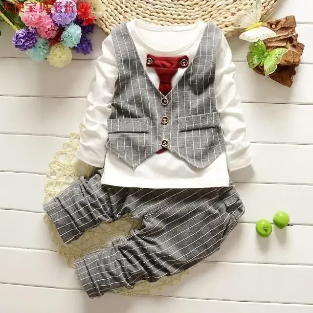

New Spring Children Clothes Suit Kids Clothing Set Baby Boys Gentleman T-Shirt Pants 2Pcs/Sets Toddler Fashion Casual Costume