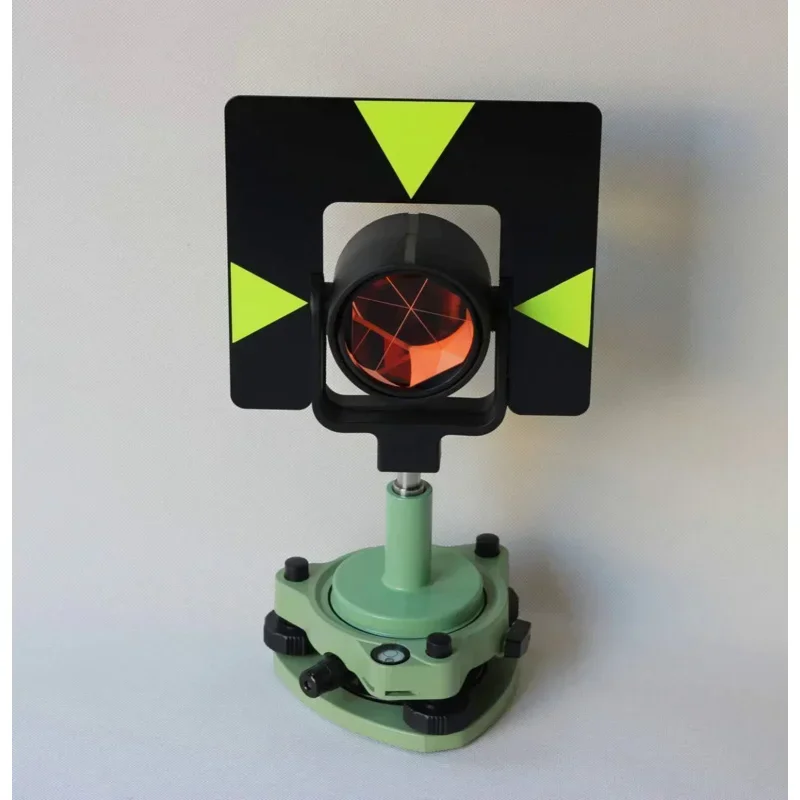 

Новый тахеометр с одной призмой и KITBAG