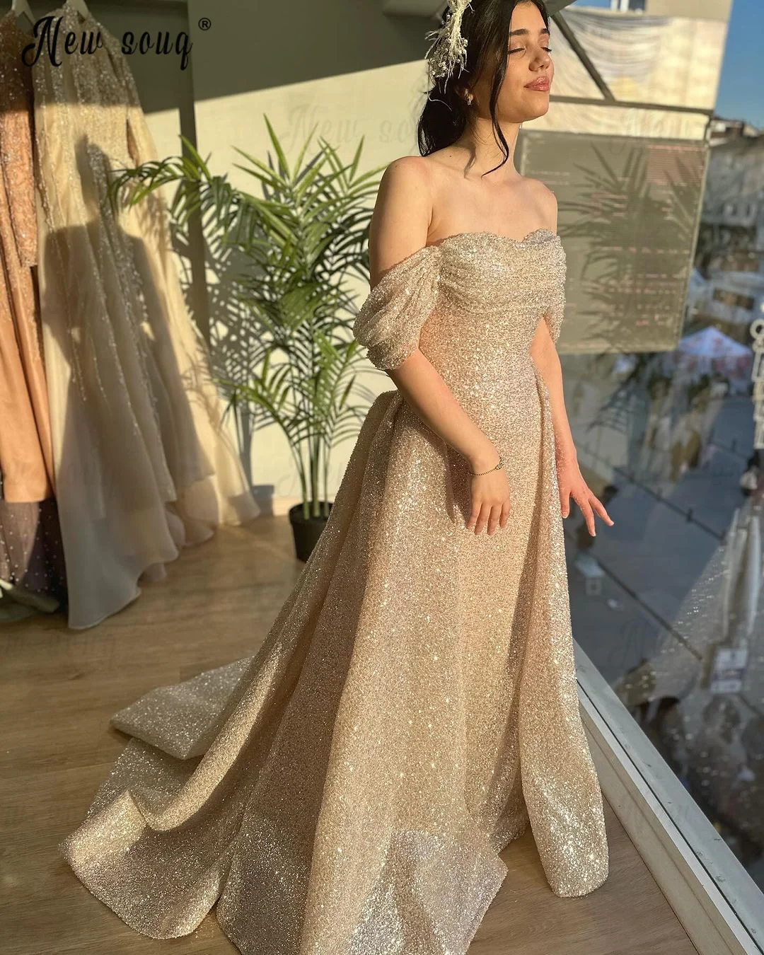 

Champagne Glitter Celebrity Gown Dubai Off Shoulder Beaded Pearls Wedding Party Dress Formal Gold Detachable Train Gowns Arabic