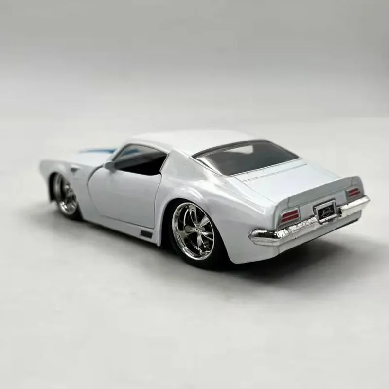 1:32 Bilancia 1972 Pontiac Firebird Modello di Auto In Lega di Metallo Pressofuso Veicolo Giocattolo per Collezione di Adulti Regalo Souvenir Display Show