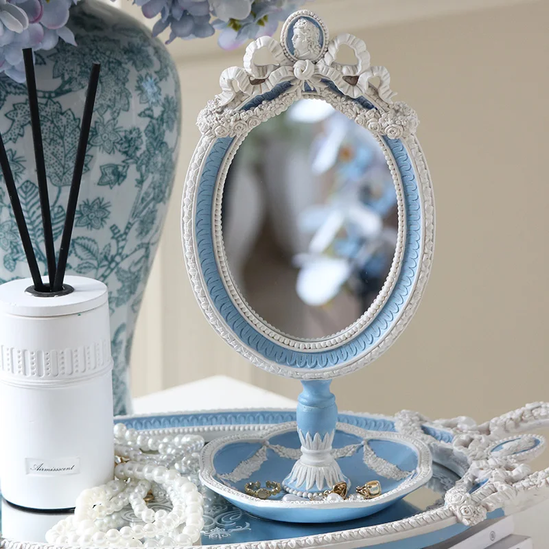 

Bedroom Dressing Mirror Resin Jewelry Storage Tray Retro Makeup Mirror Baroque Handheld Mirror Blue and White Elegant Desktop