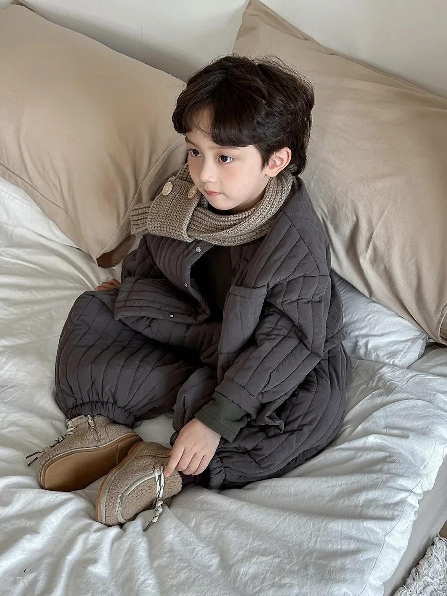 Childrens Clothing Set 2024 Winter Thick Shirt Cotton Jacket Jacket Baby Warm Cotton Pants Two-piece Set