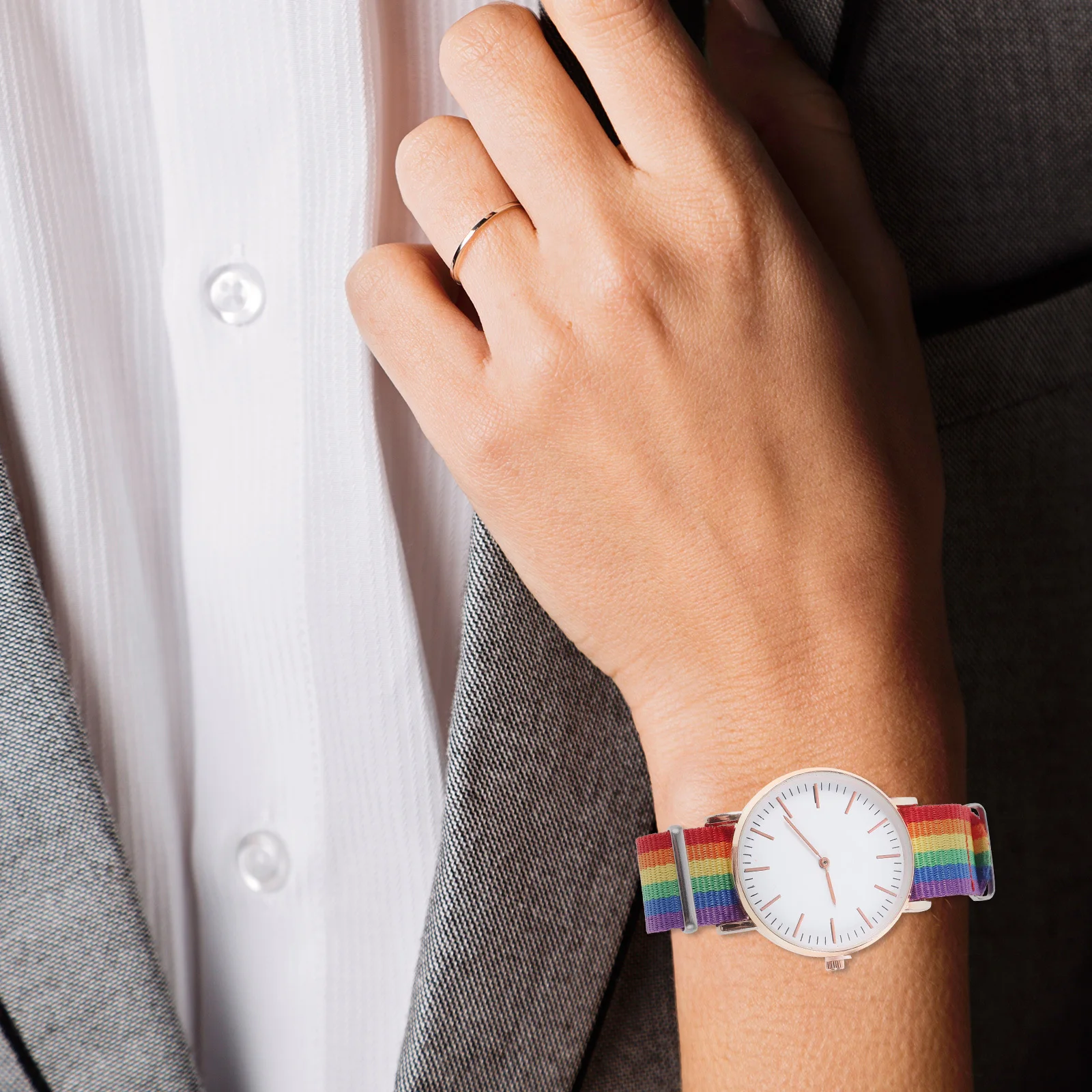 

Rainbow Designed Watch Rose Gold Quartz Wrist Watch For Women Fashion Thin Delicate Timepiece Cute Fancy Nursing Bracelet