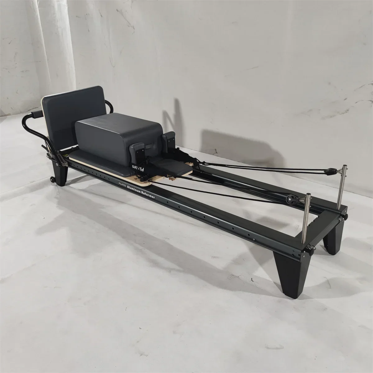 

Machine for studio training home use commercial black fitness infinity bar reformer aluminum pilates