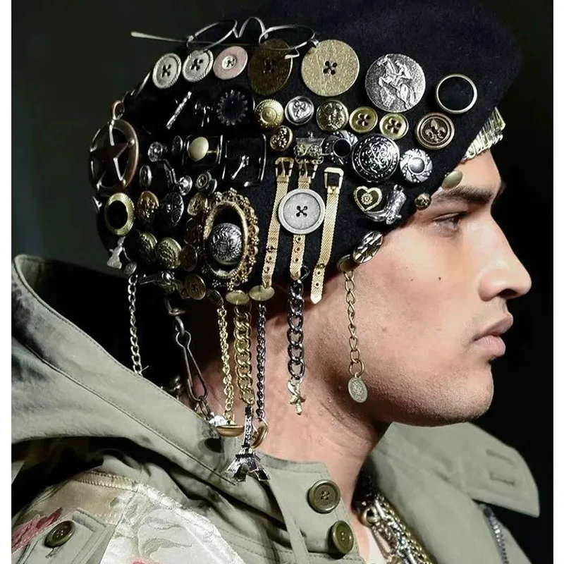 Handmade Fashion Metal Rivet Decoration Gothic Punk Berets Man Woman Hip Hop Vintage Hat Flat Cap