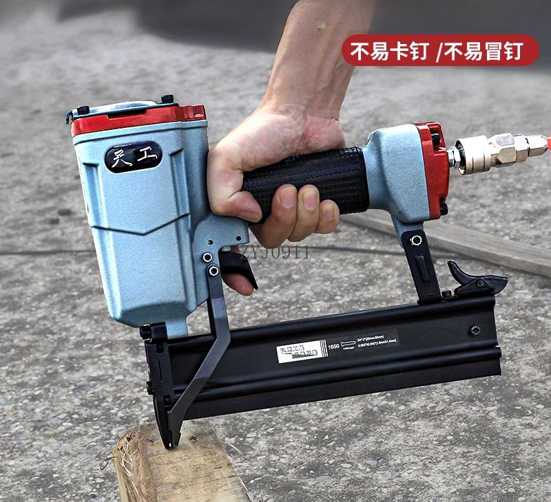 T50 هوائي مستقيم مسدس مسامير النجارة مسدس مسامير الديكور صف مستقيم مسدس مسامير أدوات