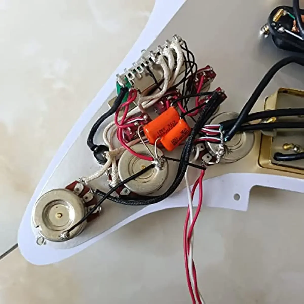 HSH ترقية محملة اللؤلؤ الأبيض بيكجوارد مجموعة متعددة الوظائف التبديل ألنيكو 5 التقاطات 4 قطع واحدة التبديل 20 نغمة أكثر #4