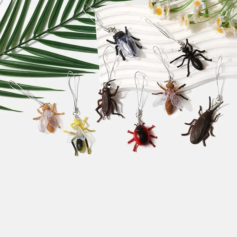 Миниатюрный-брелок-симулятор-насекомого-забавные-и-креативные-игрушки-розыгрыши-тараканы-мухи-украшение-для-рюкзака-аксессуары-подарки