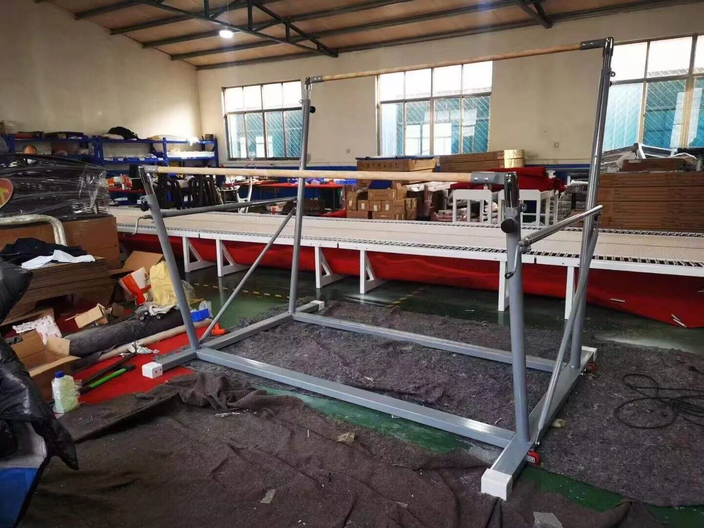 Hot Sales Adjustable Uneven Bars Gymnastics Uneven Steel Tube Parallel Bars Powder Coated Uneven Bars for Sale
