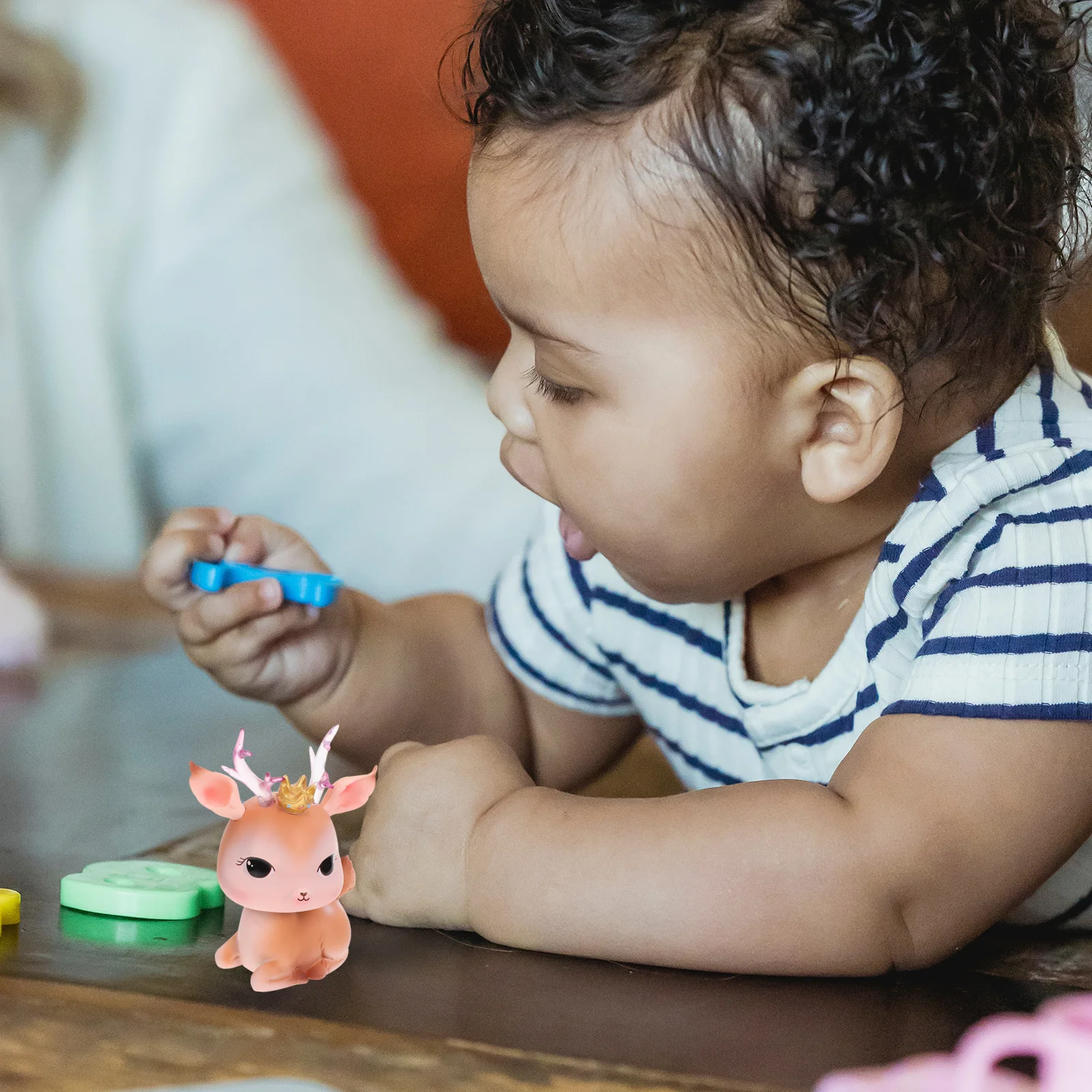 

Vivid Resin Deerlet Shaking Head Car Adornment Desktop Decoration Exquisite Texture Fade Resistant Wide Application