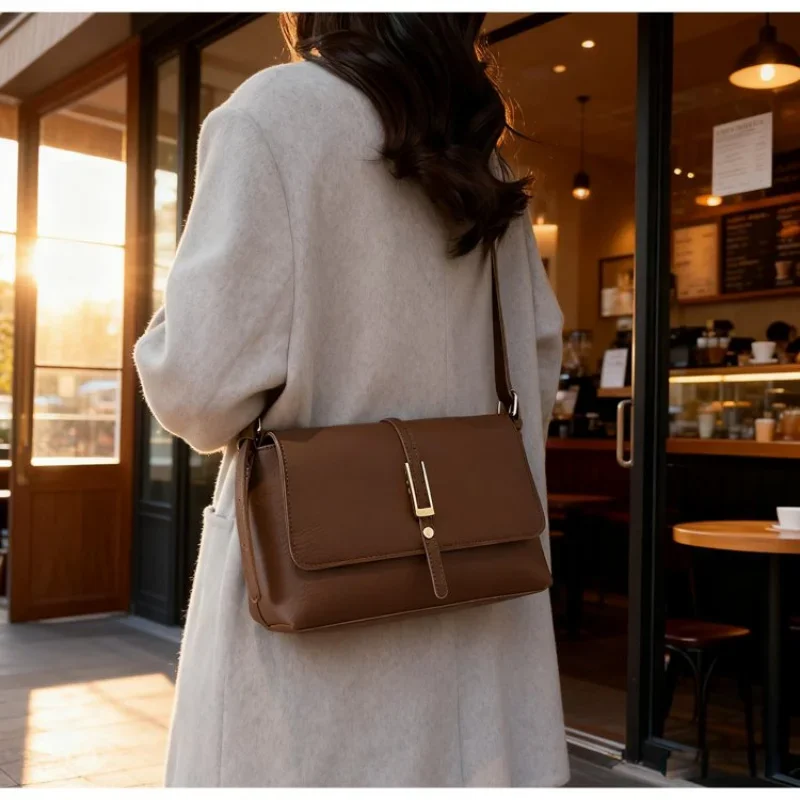 حقيبة كروس نسائية كلاسيكية بحزام على شكل سلسلة وحقيبة يد عصرية بتصميم فاخر وحقيبة كتف نسائية