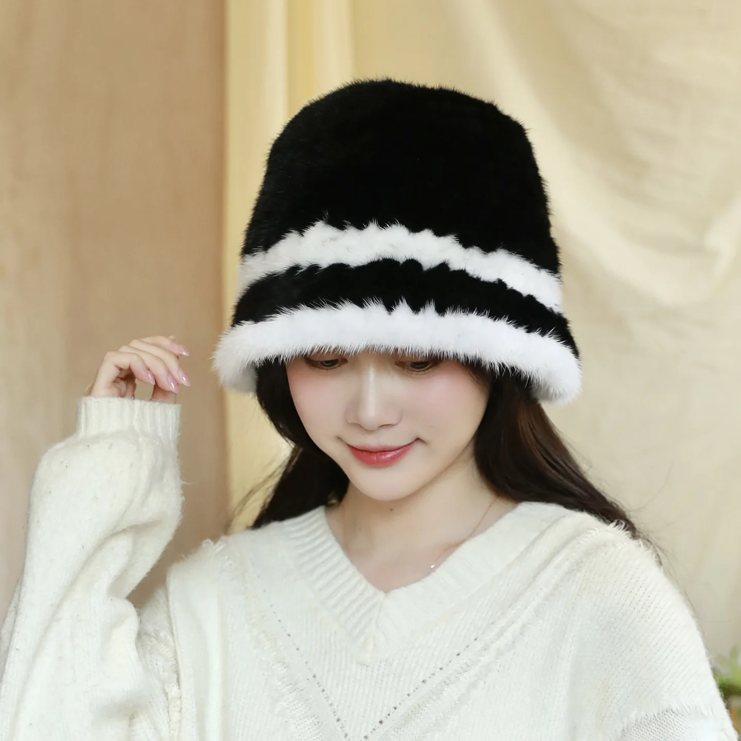 

Besfilin 2025 Women's Real Mink Fur Bucket Hat Hand Knitted Keep Warm Autumn Winter Casual Formal Dome Hat Fashion Accessory
