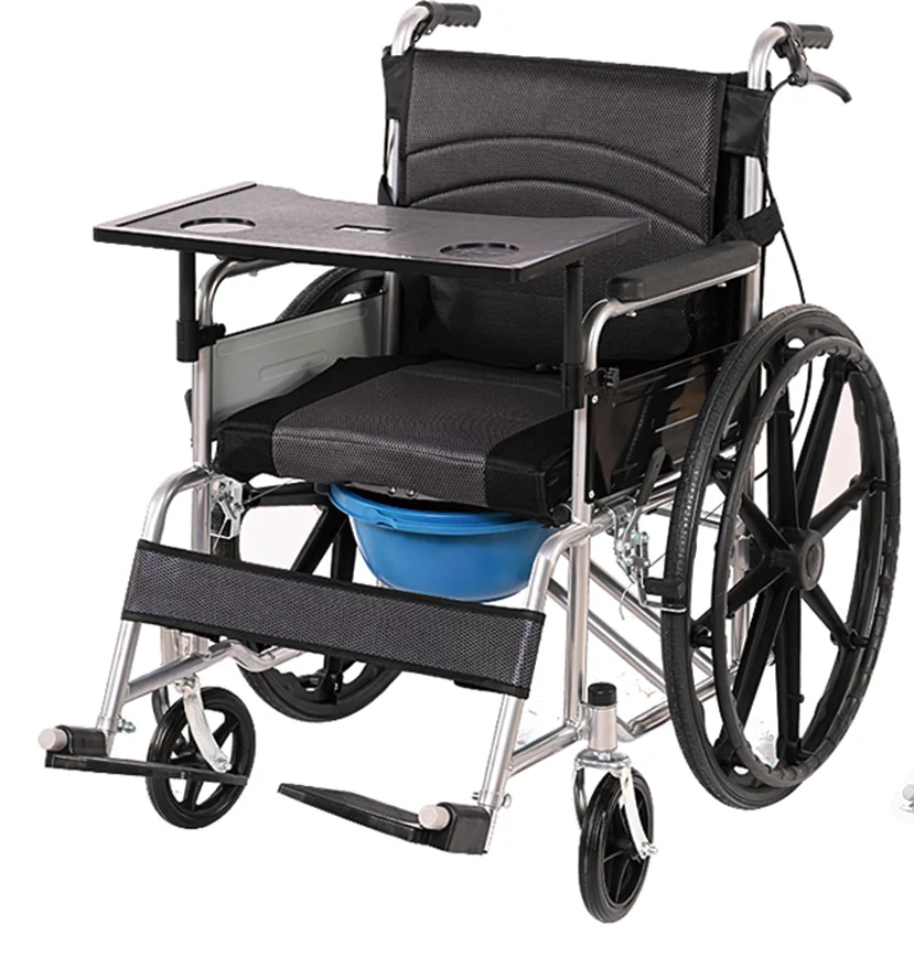 كرسي متحرك قياسي قابل للطي من سبائك الألومنيوم، كرسي متحرك يدوي خفيف الوزن لكبار السن مع فرامل يدوية