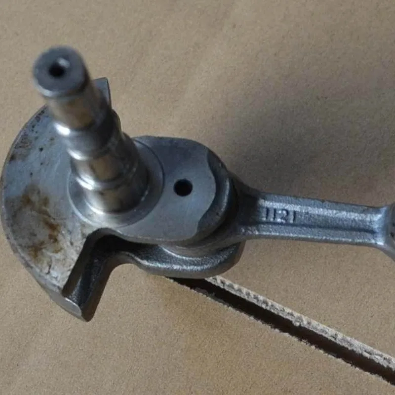 Crankshaft OEM 1121 030 0405 For MS240 MS260 024 026 Chainsaw Power Tool Replacement Spare Parts