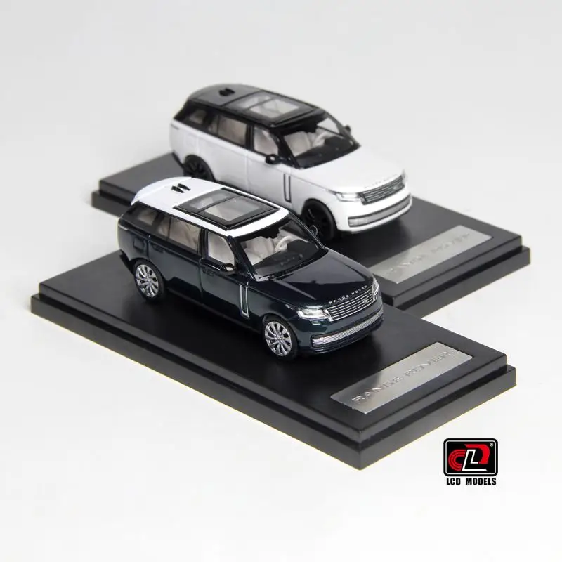 

In stock: 1:64 scale Land Rover Range Rover die-cast simulation alloy car model, boy gift toy, adult collectible display item.
