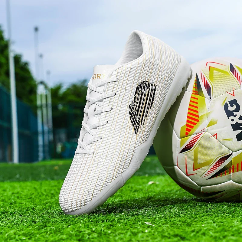

Men Outdoor Training Football Cleats Breathable Lightweight Anti Slip Durable Sports Running Casual Footwear