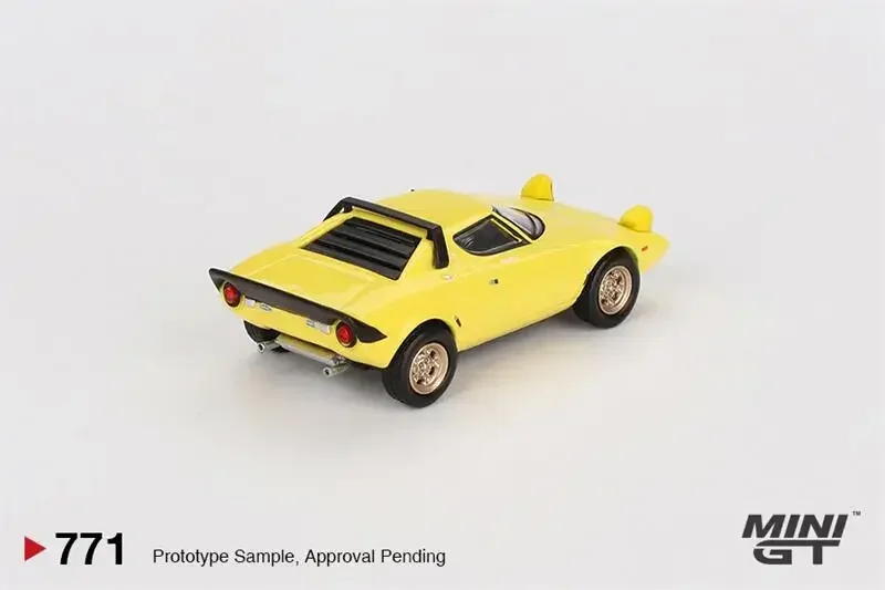 MINI GT 1:64 Lancia Stratos HF Stradale Giallo Fly Yellow LHD Diecast Model Car