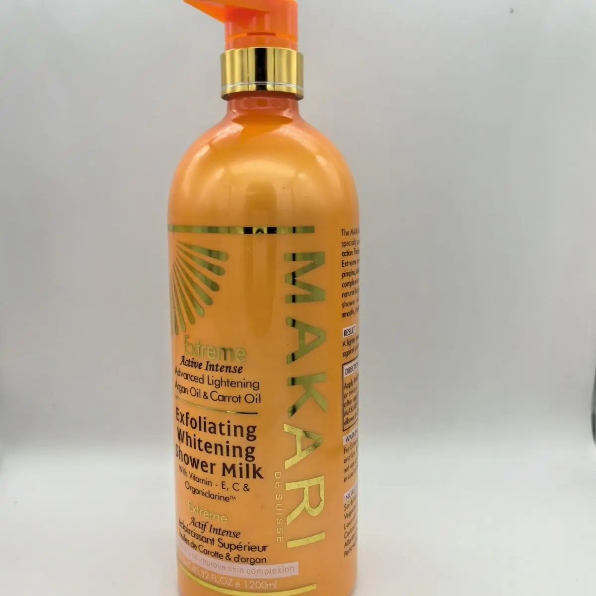 

Whitening and moisturizing body wash lotion MAKARI Whitening Shower Milk Body Lotion