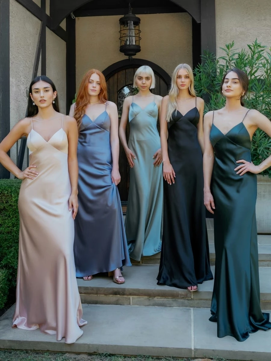 satin-bridesmaid-dress-spaghetti-strap-v-neck-open-back-floor-length-mermaid-gown-wedding-guest-formal-evening-party-maxidresses