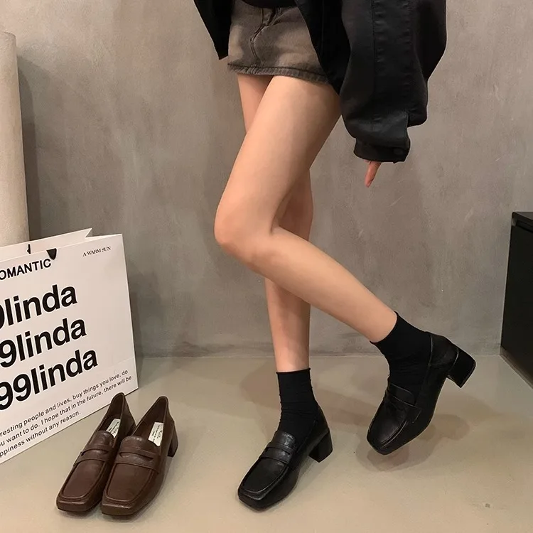 Sapatos planos pretos para mulheres oxfords outono dedo do pé quadrado mocassins com pele calçados femininos de couro inverno nova queda deslizamento-on retro dres