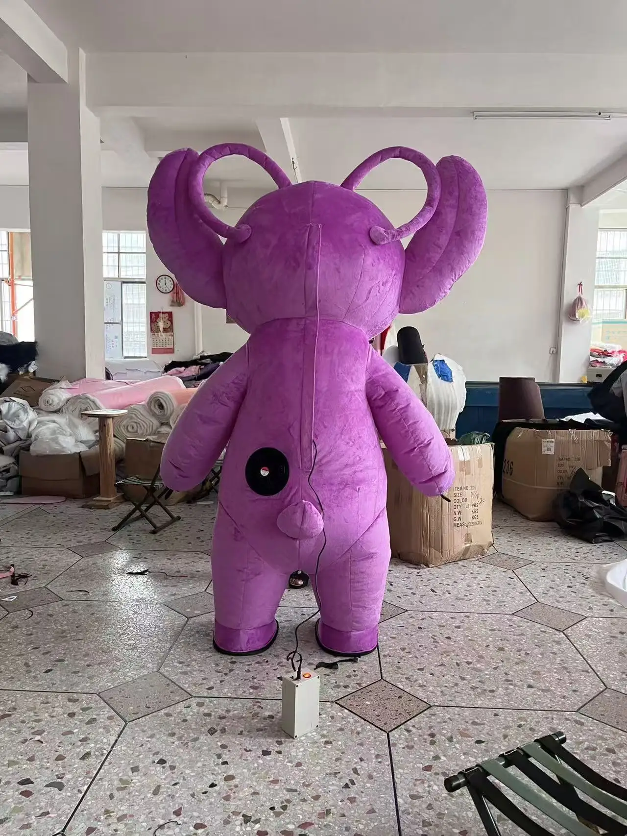 Opblaasbare cartoonpopkostuums, mascottes, poppen, evenementen, rollenspel, commerciële optredens, prestatie rekwisieten