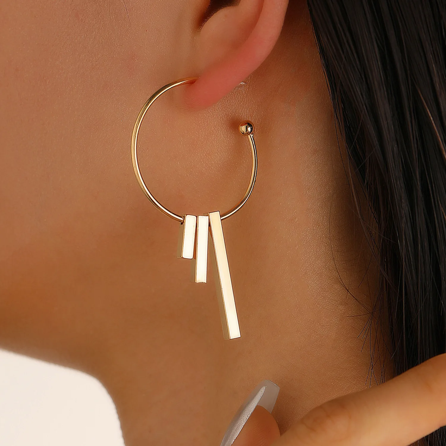 Exaggerated Fashion Geometric Drop Earrings For Women Metal Earing Jewelry 2025 Trending New Autumn Winter Gold Color Earrings