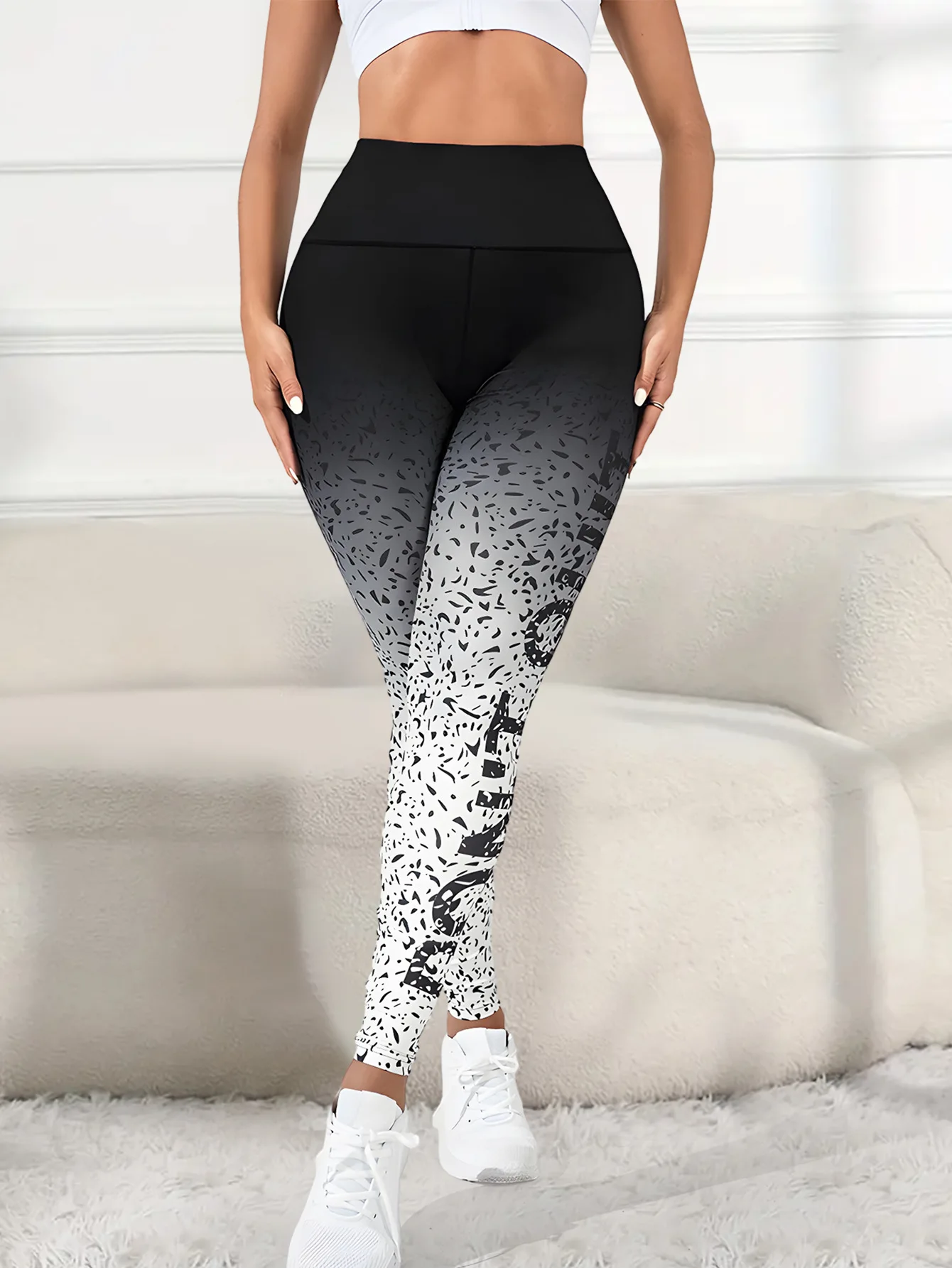 Outdoor Sports Gradient Printing Letters High Waist Yoga Pants Fashionable Slims Smooth Your Silhouette Women's Fitness Leggings