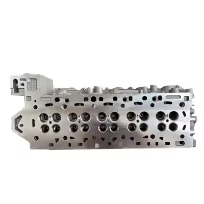 

Cylinder head D5244T5 30777365 36010025 30777363 31401468 30731988, suitable for Volvo S60 S80 V60 V70 XC60 XC70