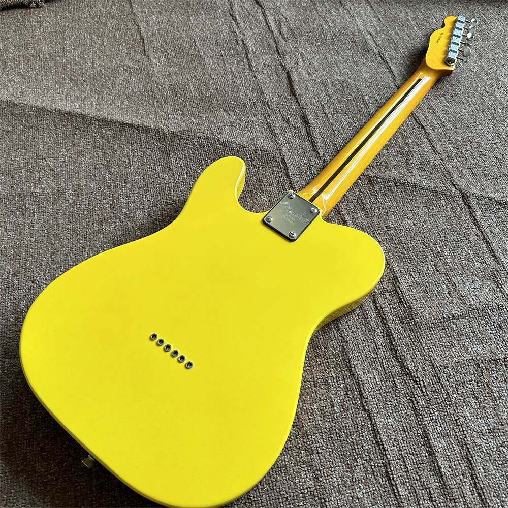 Guitare électrique jaune avec manche en érable, matériel chromé, livraison rapide, en stock