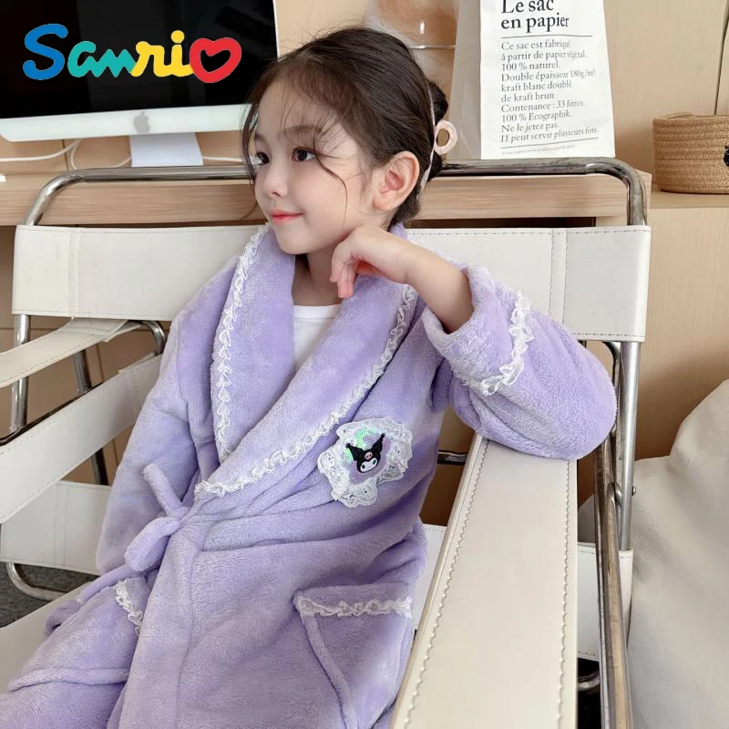 

Anime Sanrios Hellokittys Cinnamoroll Kuromi Kawaii Girls Home Wear Nightgown Warm Thickened Flannel Cartoon Hooded Kid Bathrobe