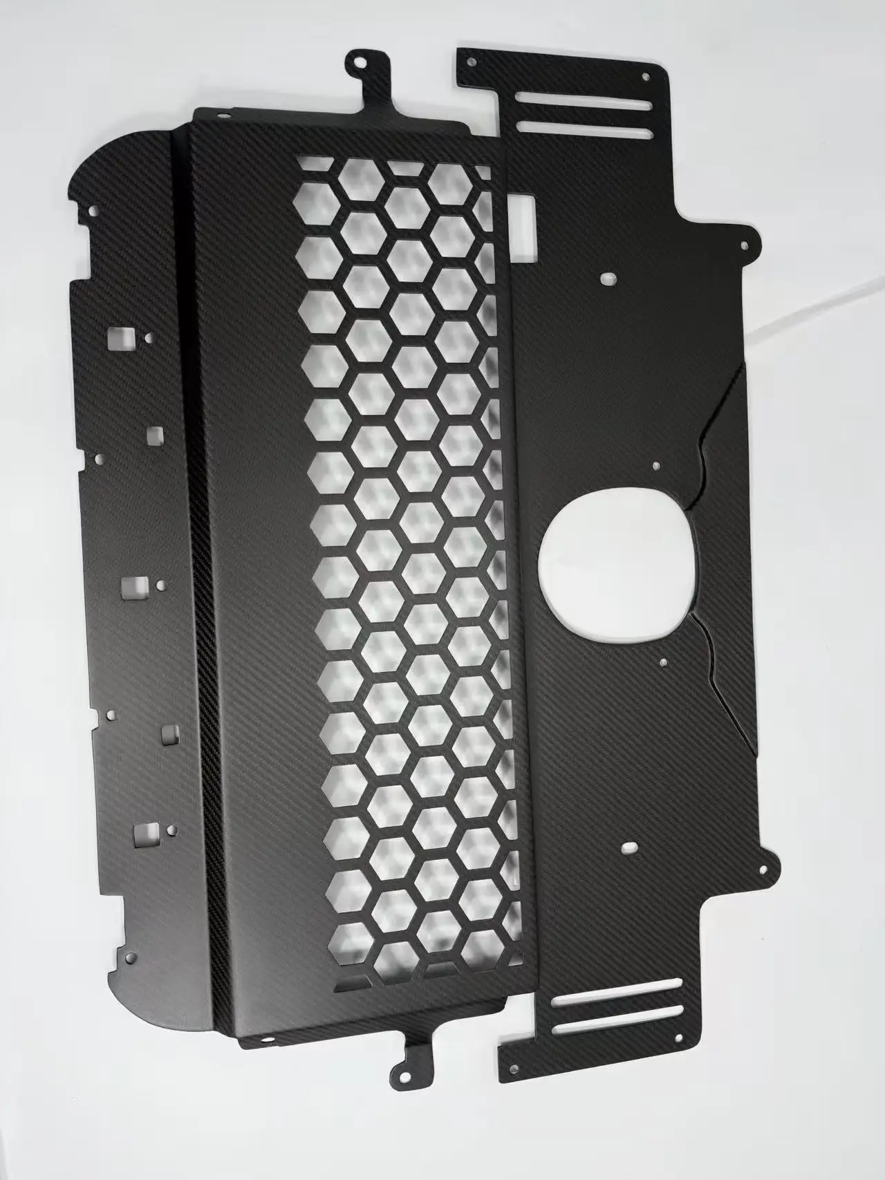 

High quality Dry Carbon Fiber Lower Guard Plate for BMW M2 M3 M4 G80 G82 G87 Oil Cooler Skid Plate