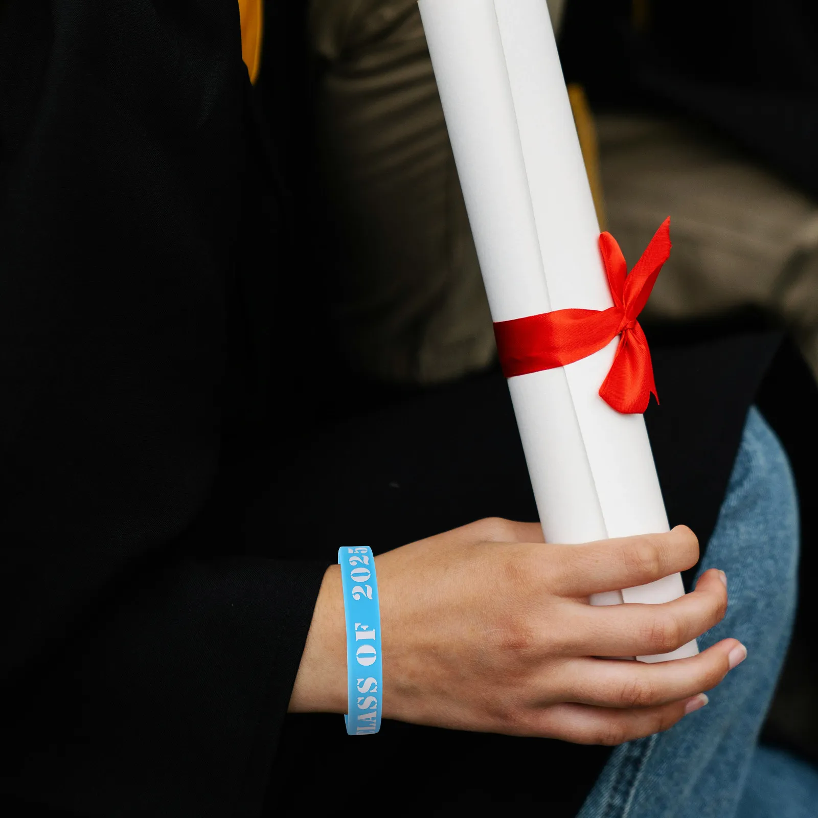 Graduation Wristbands 25 Pack Silicone Bracelets Class of 2025 Party Favors School Events Reusable Decorations