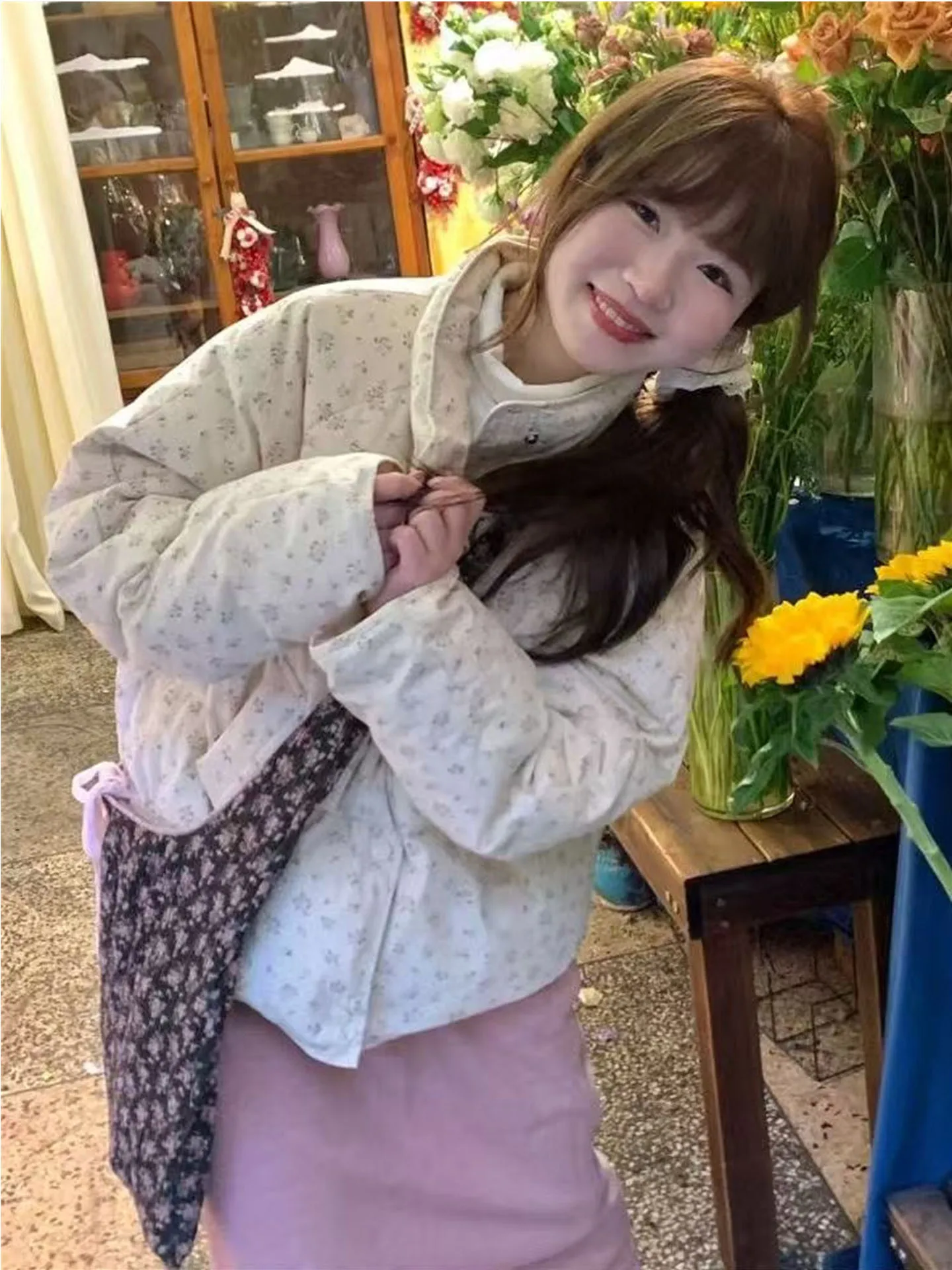 

Теплая хлопковая куртка с воротником-стойкой, цветочным принтом, в корейском стиле, зимняя верхняя одежда, повседневная, с завышенной талией и узлом