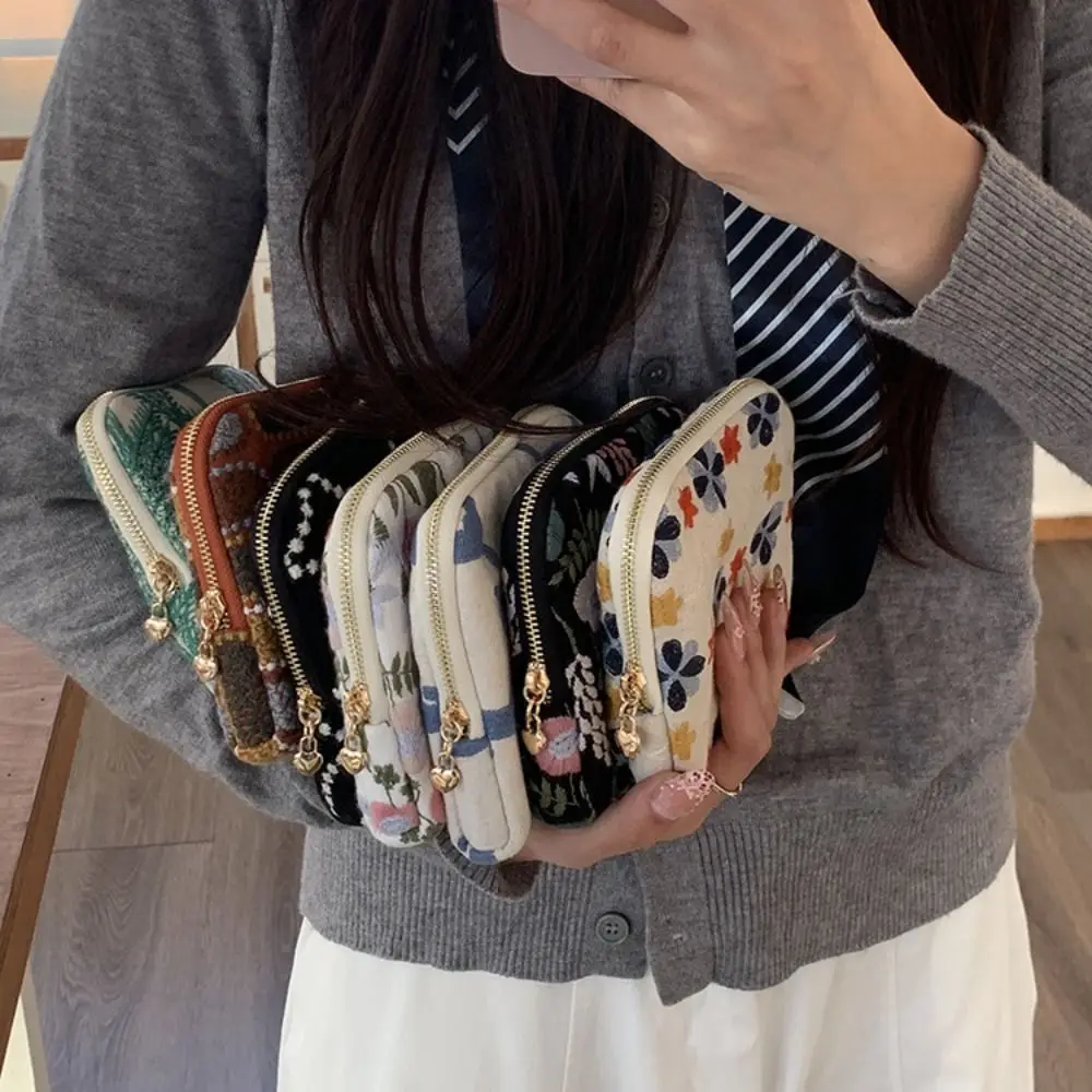 

Multi-Layered Embroidered Jewelry Storage Bag Cotton Linen Ethnic Style Portable Jewelry Organizer Soft Fashion Women's Wallet