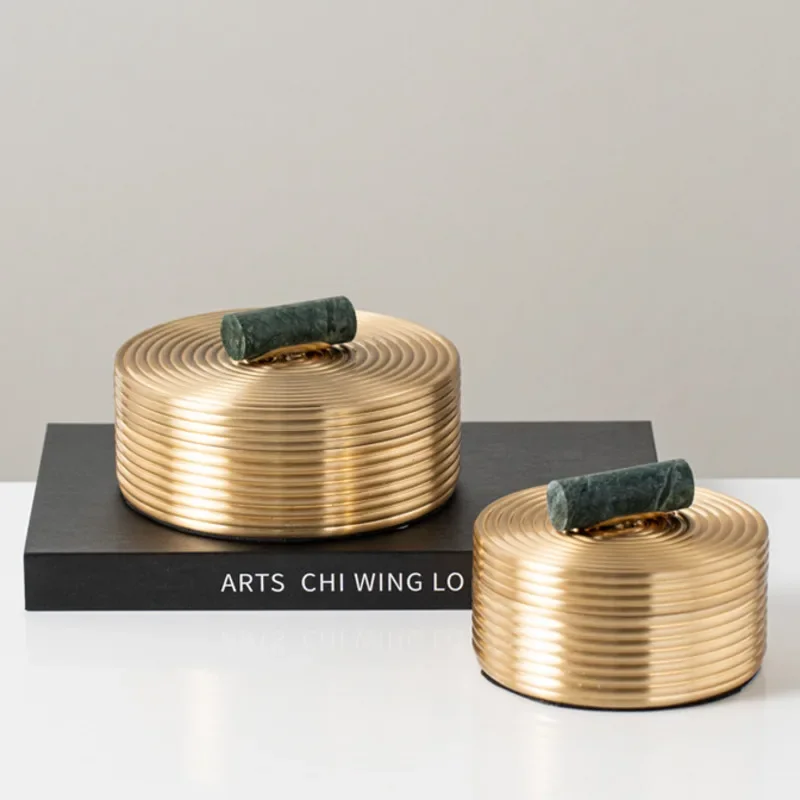 

High-grade Brass Round Metal Jewelry Box Model Room Wine Cabinet Study Decoration Porch Dust Proof Key Storage Box