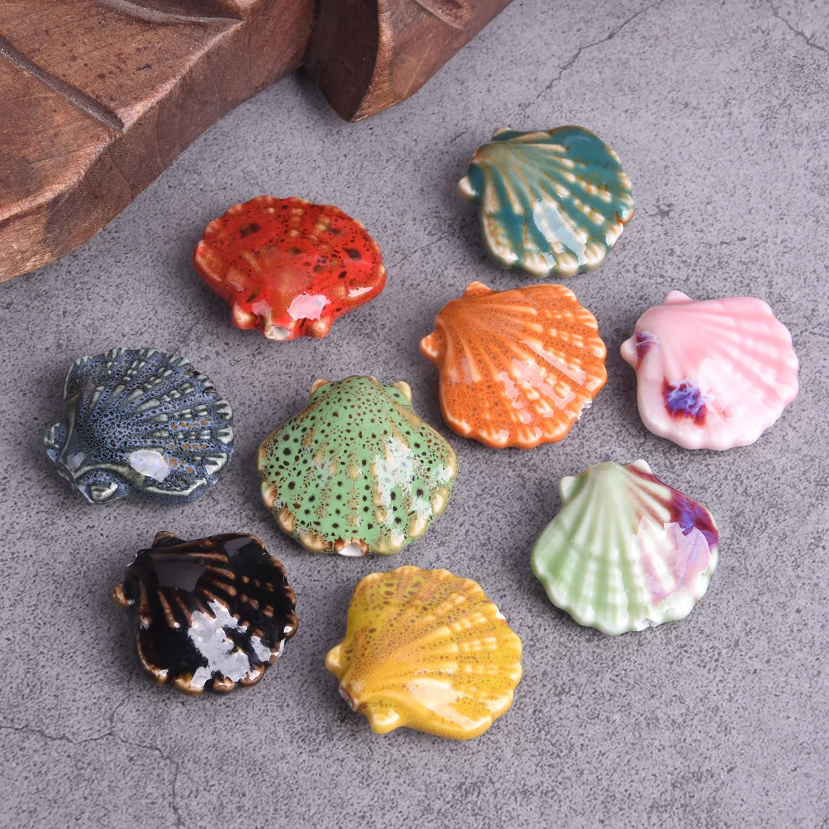 5 szt. Koraliki ceramiczne porcelanowe w kształcie muszli, 30x28mm, błyszczące, ozdobne, z efektem płomienia, do wyrobu biżuterii DIY.