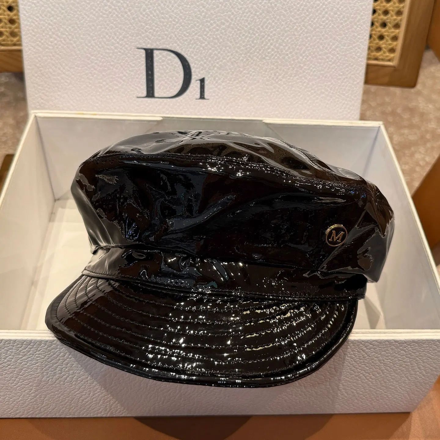 2025 New Autumn Winter Women's Glossy Lacquer Leather Military Style Sailor Hat Captain's Hat Duck Tongue Hat