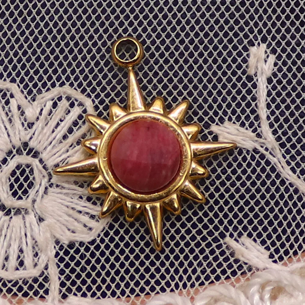 Natural Semi-precious Stone Sun Shape Pendants 16x19mm Golden Metal Inlaid Amazonite Black Agate Charms Jewelry Accessory 1 Pc