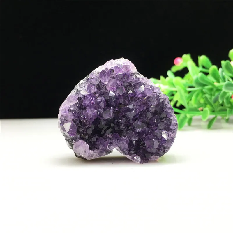 

1PC Natural Crystal Stone Amethyst Cluster Heart Love Gemstones Geode Healing Crystals Energy Balance Reiki Room Decor