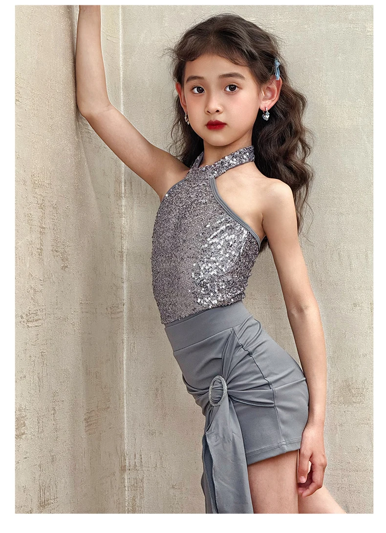 Abito da ballo latino professionale per bambini per ragazze Abiti da competizione di ballo da sala Rumba Cha Cha Salsa Abito da pratica moderno