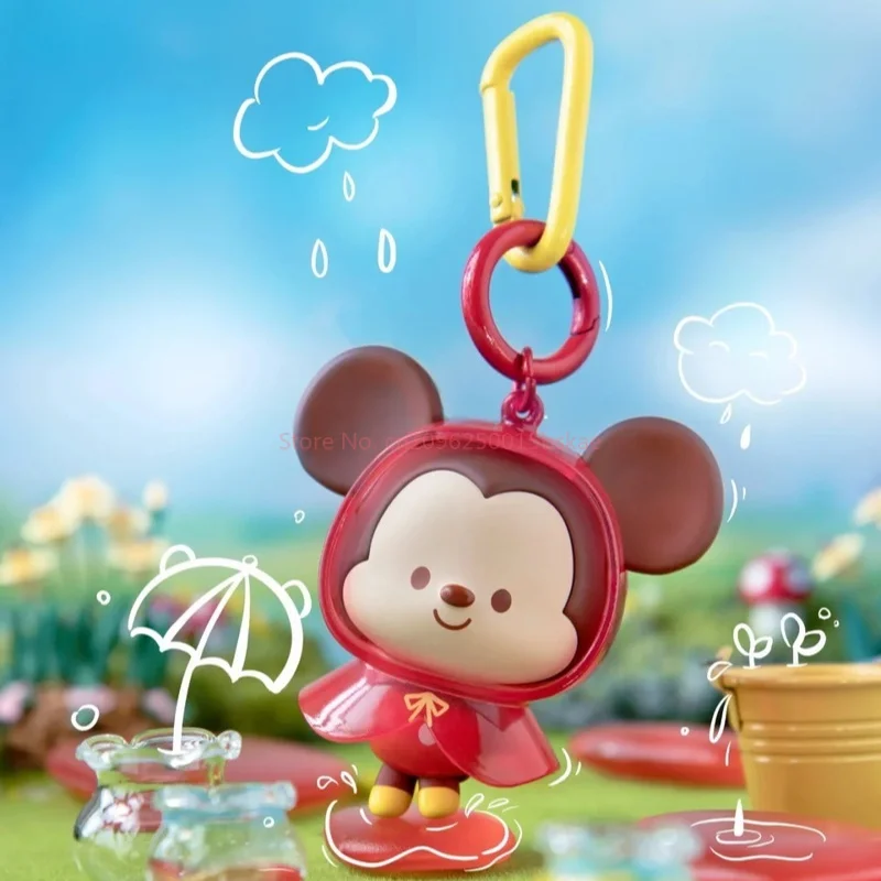 Série Imperméable Printanier : Boîte Mystère de Mode à Collectionner, Porte-clés Mignon pour Sac, Décoration pour Sac à Dos, Sac à Main et Rétroviseur de Voiture