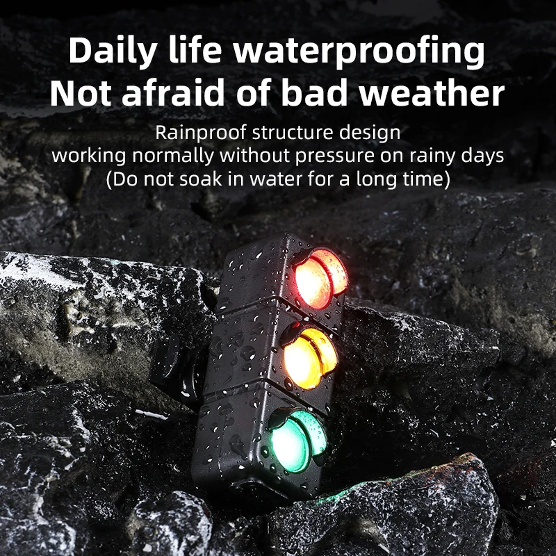 

Red Yellow Green Safety Warning Bike Light 3 Color Waterproof USB Rechargeable 7 Modes Flashing Bicycle Lights for Night Riding