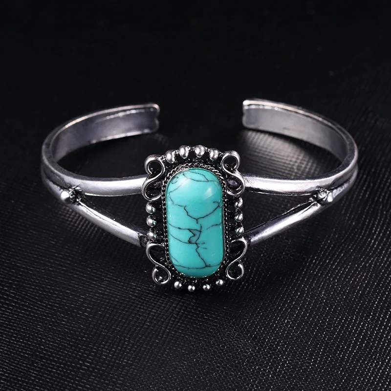 Twilight Bella Green Stone Ring  Opals Silver Plated Fashion Hot New Simple Classic Movie Film Jewelry For Women Lady Wholesale