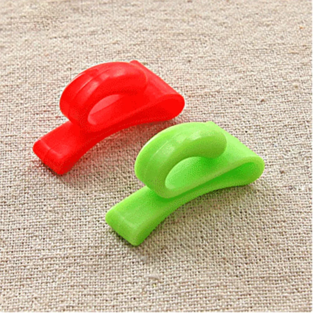 2024 Anti Loss Bag Hook Portable Creative Key Clip Key Holder Bag