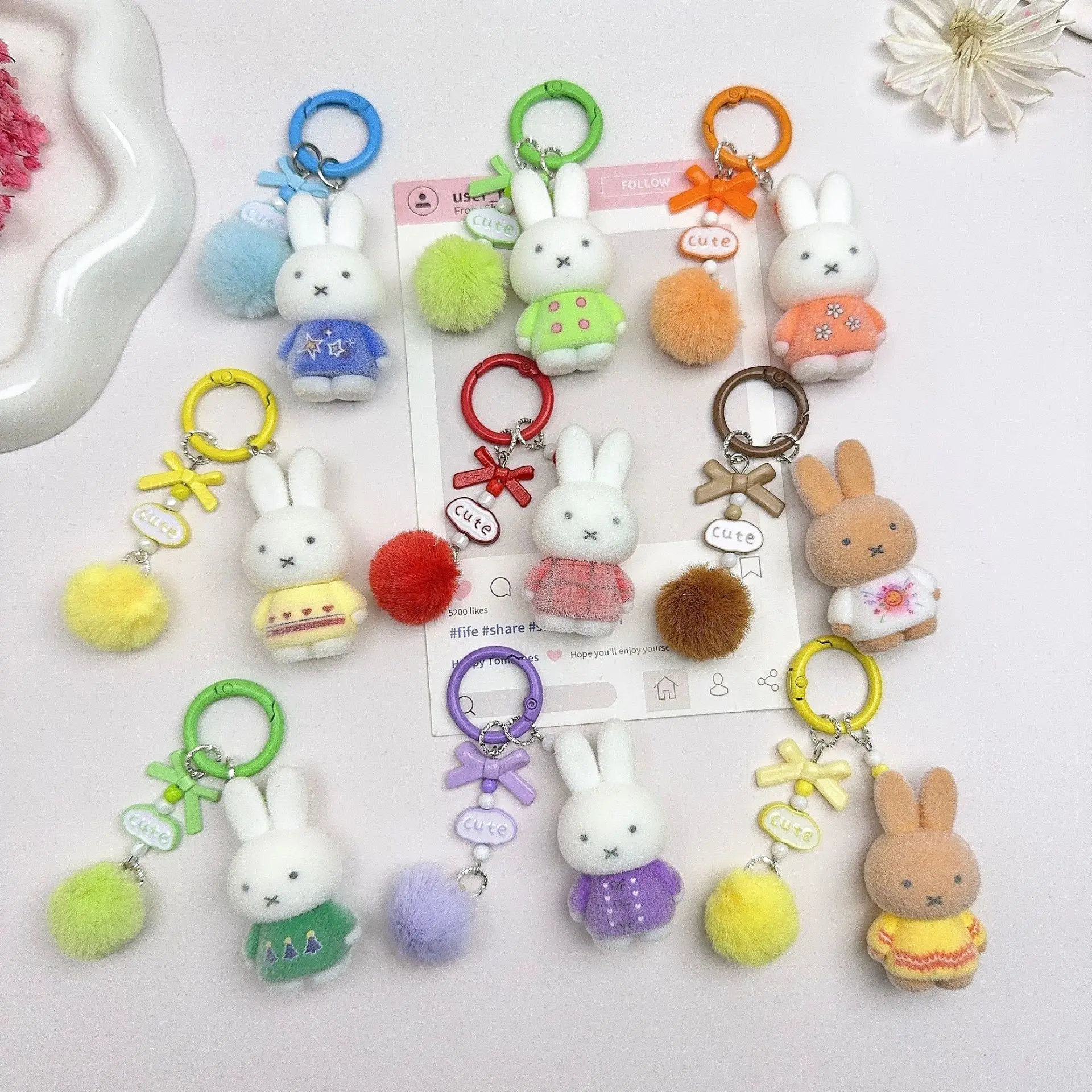 

Miffys Key Chains Best Friend Anime Rabbit Flocking Keychain Girls Boys Coin Purse Keys Ring Kids Bags Pendant Classic Toys Gift