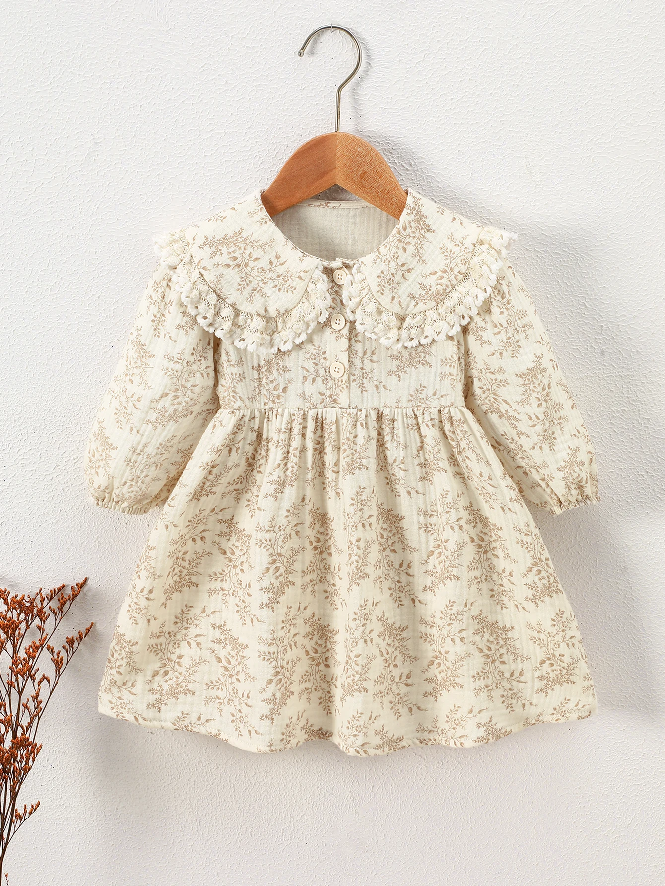 1-Piece Spring and Autumn Girls' Double-Sided Crinkled Light Coffee-Colored Printed Dress, Cute Cotton Country-Style Doll Collar Princess Dress, Long-Sleeve Lace Plush Trim Collar, Comfortable Dress for Baby Girls, Soft and Breathable for Toddlers and Young Children, Suitable for Outings