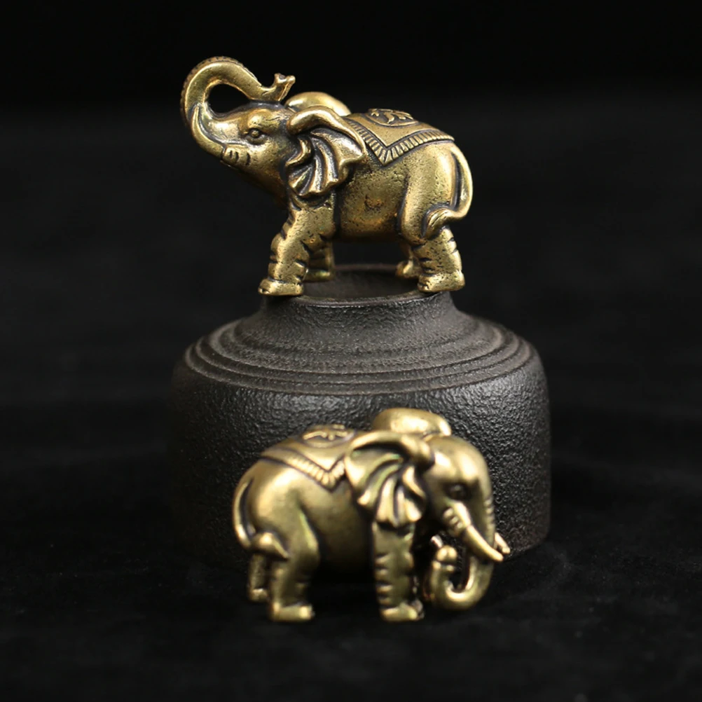 

2Pcs Exquisite Brass Elephant Decor Vintage Style Small Desktop Ornament Auspicious Fortune and Luck for Home Office Tabletop