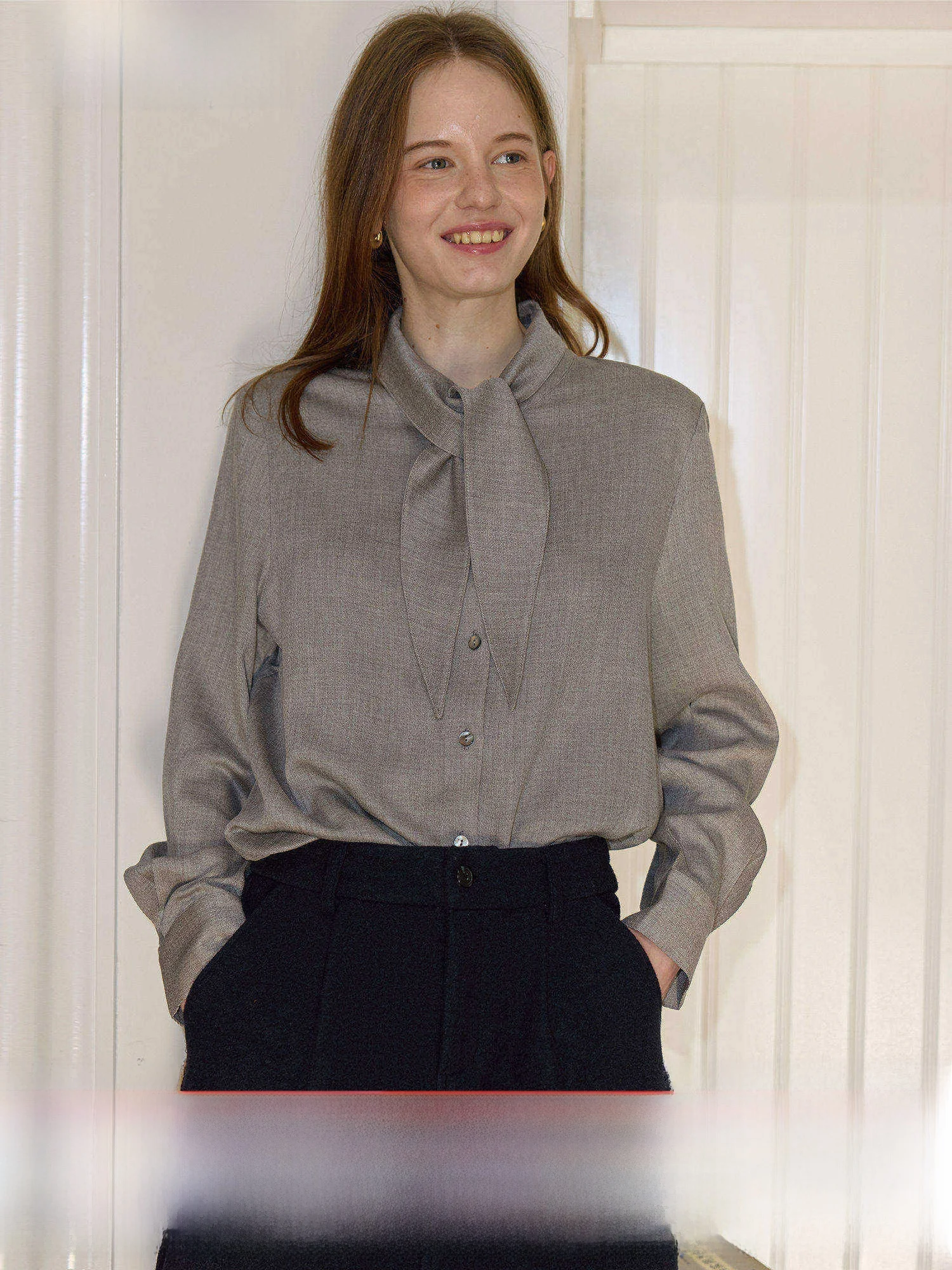 

High Quality Simple Wool Loose Long Sleeve Shirt Women's Spring Style Commute Korean Version Shoulder Length Shirt
