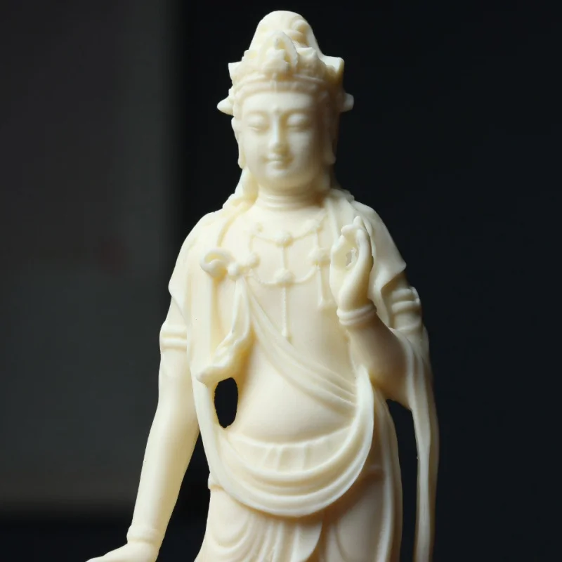 Shang Hai Jing Ivory Nut Carving Great Trend to Xiaoyao Guanyin Bodhisattva Home Living Room Curio Shelves Crafts Ornaments