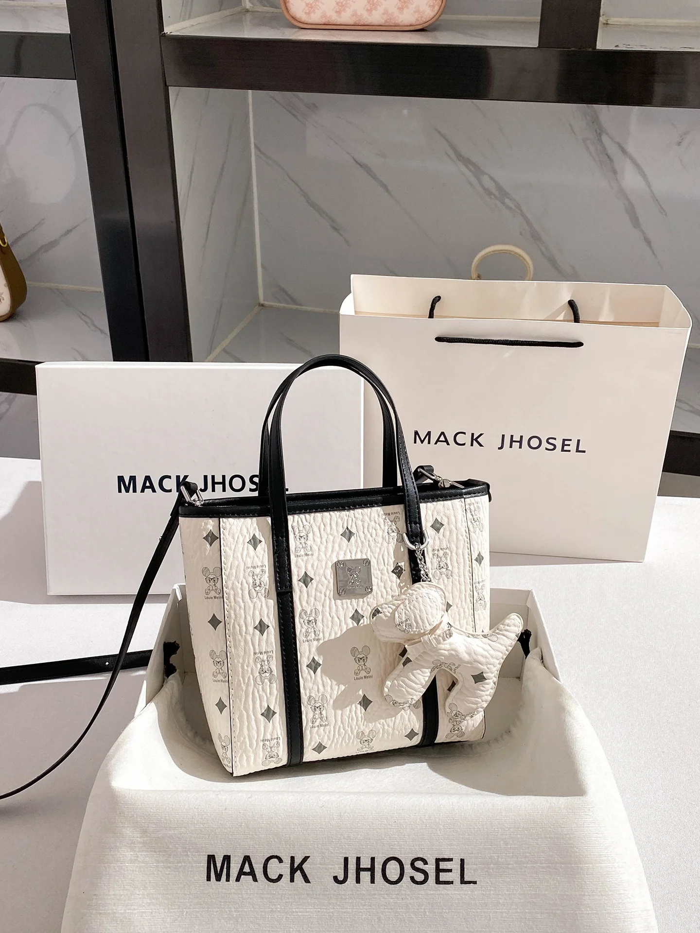 

MaJhosel Genuine Leather Women's Buet Bag Handheld Commuter Vintage Sle New 2025 Printed Soft Polyester Casual